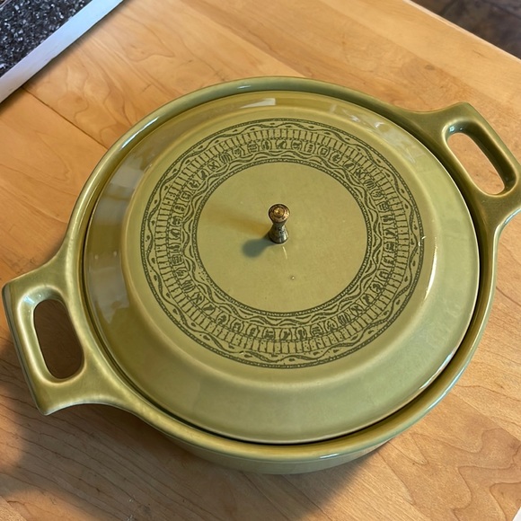 Source Unknown Kitchen Vintage Olive Green Ceramic Casserole Dish